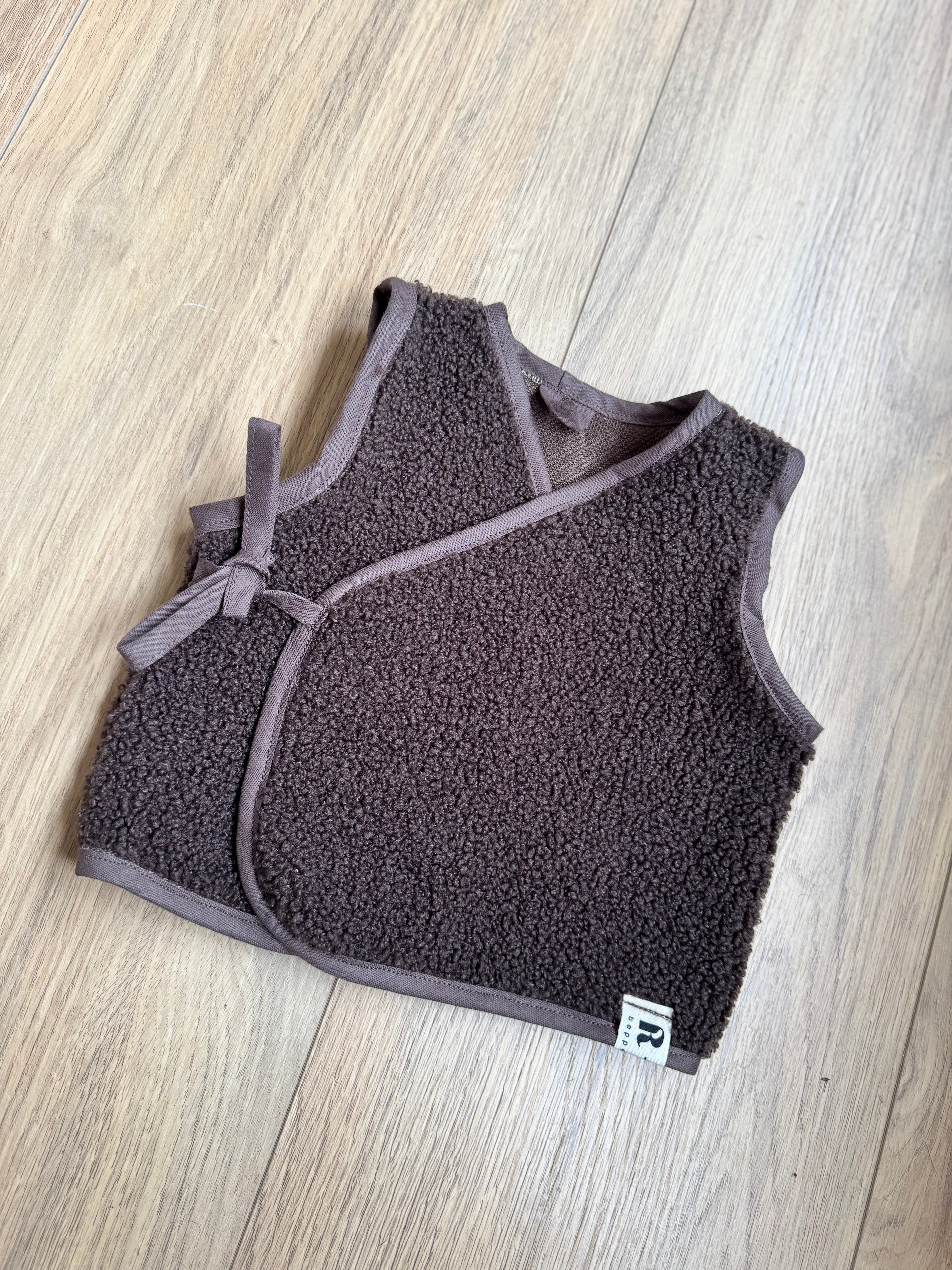 Babygilet Liz