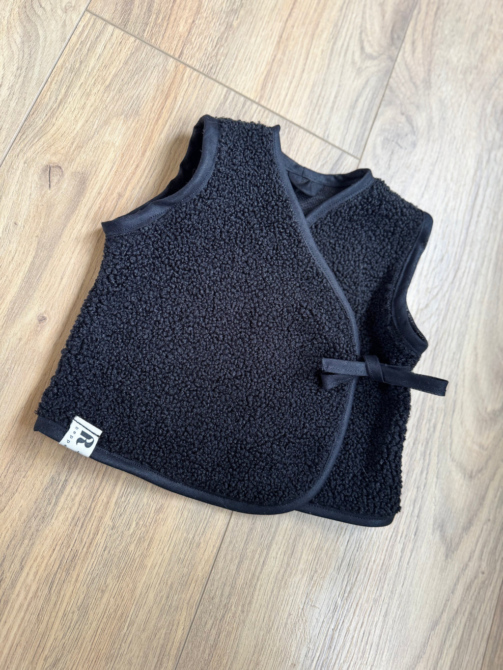Babygilet Lynn