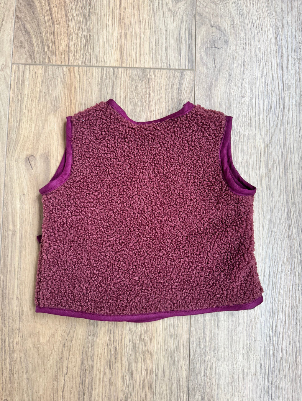Babygilet Sarah