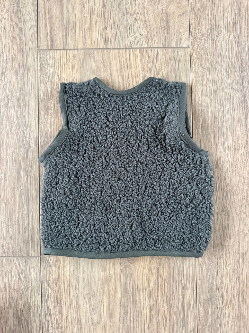 Babygilet Diede