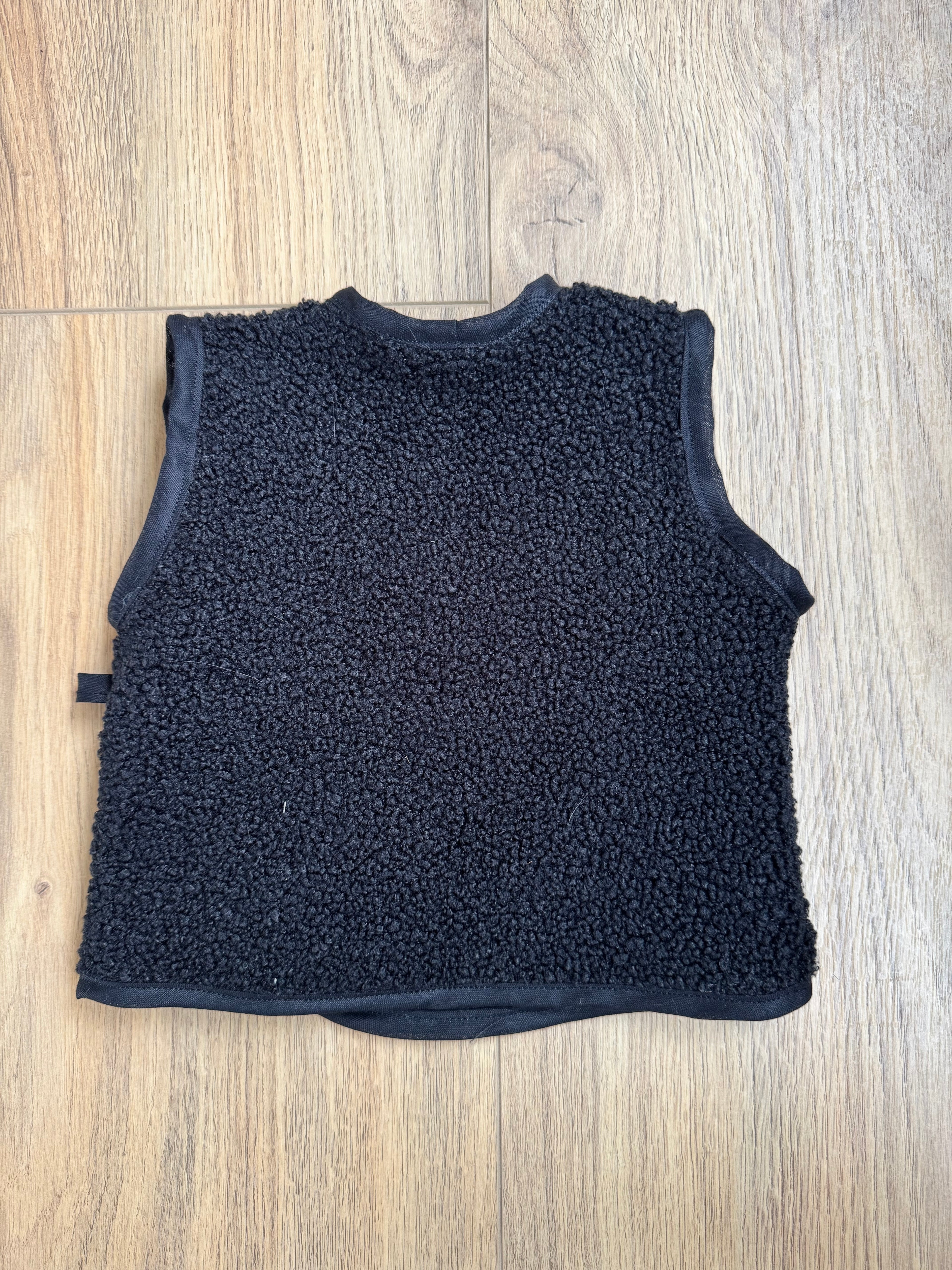 Babygilet Lynn
