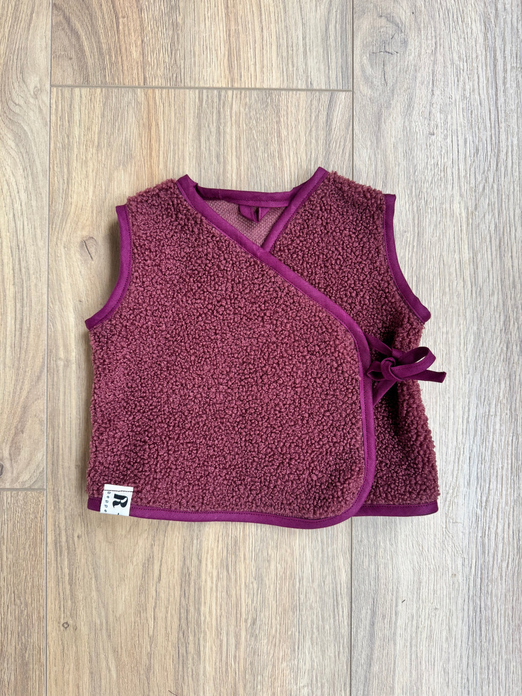 Babygilet Sarah